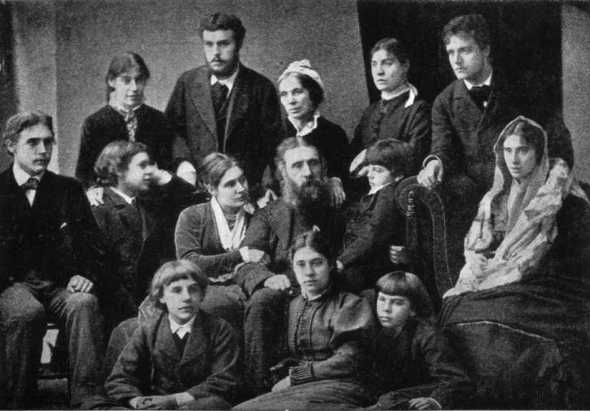 George and Louisa MacDonald, eleven children, and a fianceé, 1876. 